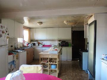 Casa en Venta en Avenida Central / Lo Cañas