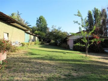 Casa en Venta en Avenida Central / Lo Cañas