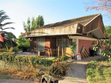 Casa en Venta en Avenida Central / Lo Cañas