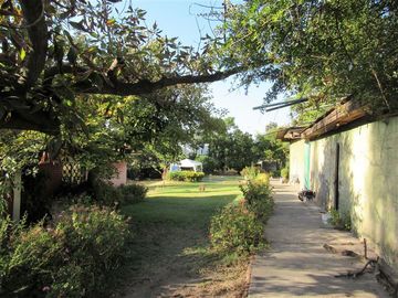 Casa en Venta en Avenida Central / Lo Cañas
