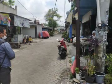 Rumah di Dsn Cangkir Driyorejo Gersik