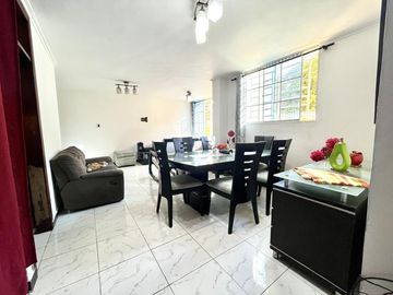 apartamento en arriendo en el tabor. Cod A91771
