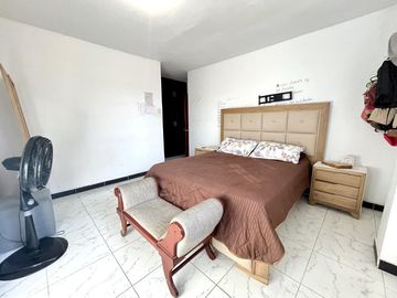 apartamento en arriendo en el tabor. Cod A91771