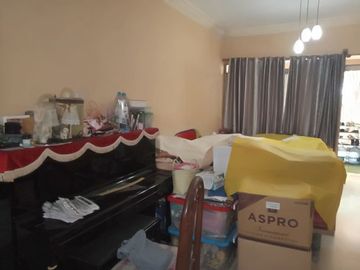 Dijual Rumah Luas Darmo Permai *MH