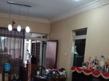 Dijual Rumah Luas Darmo Permai *MH