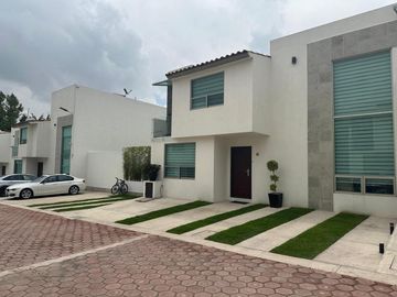 VENTA DE CASAS NUEVAS EN CACALOMACAN, TOLUCA  EDO. MEX.