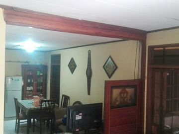 RUMAH DI ANTAPANI KIDUL HARGA 1,3M (Nego) dekat Griya Antapani, jalan Jakarta, Arcamanik
