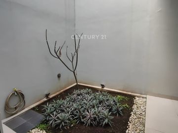Rumah 2 Lantai Siap Huni Di Kolonel Masturi Kolmas Cimahi