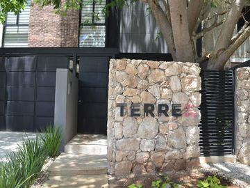 Departamento en renta de dos recamaras amueblado.ubicado en el Edificio TERRE.