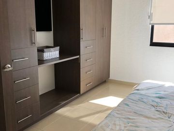 Preciosa Casa Tipo Duplex En Altos Juriquilla, 136 m2, de SUPER LUJO !!