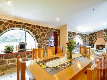 Venta hermosa residencia en Xochimilco, Cdmx