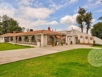 Venta hermosa residencia en Xochimilco, Cdmx