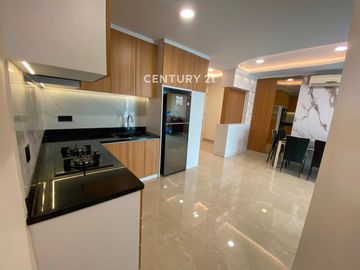 Apartemen French Walk Lyon Garden  View Cakep