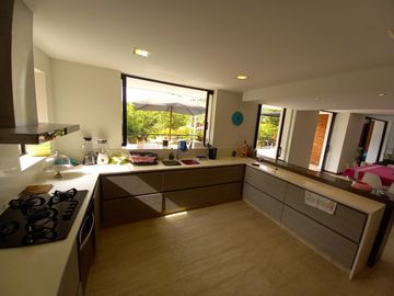 CASA EN VENTA EN LA TRINIDAD