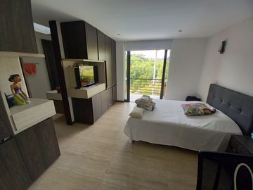 CASA EN VENTA EN LA TRINIDAD