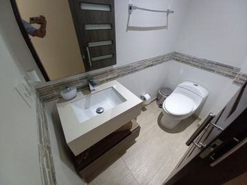 CASA EN VENTA EN LA TRINIDAD