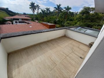 CASA EN VENTA EN LA TRINIDAD