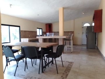 Venta Quinta Lazarillos de Abajo  pasando el Álamo