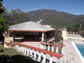 Venta Quinta Lazarillos de Abajo  pasando el Álamo