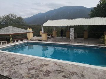 Venta Quinta Lazarillos de Abajo  pasando el Álamo