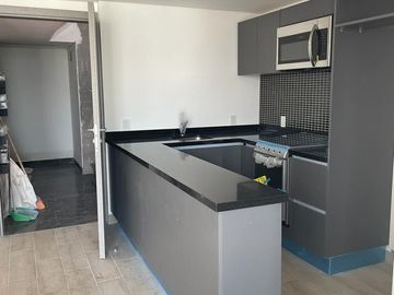 DEPARTAMENTO EN VENTA EN AVENIDA REVOLUCION