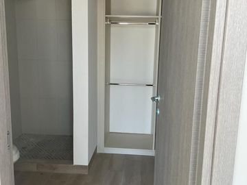 DEPARTAMENTO EN VENTA EN AVENIDA REVOLUCION
