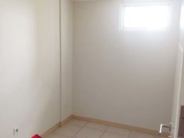 Dijual Apartemen Springlake 3BR View Pool