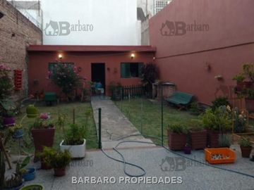 BARBARO VENDE CASA EN SAN MARTIN