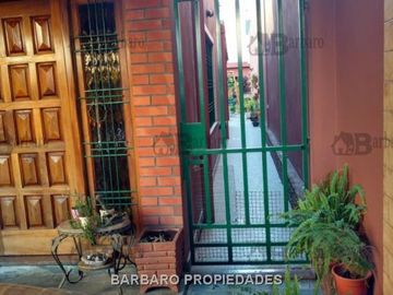 BARBARO VENDE CASA EN SAN MARTIN