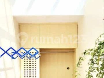 Rumah Modern Minimalis Semi Furnished Siap Huni Gentan
