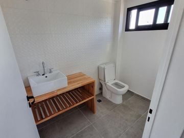 DEPARTAMENTO 3 AMBIENTES  A ESTRENAR CON GARAJE PARA 2 AUTOS.
