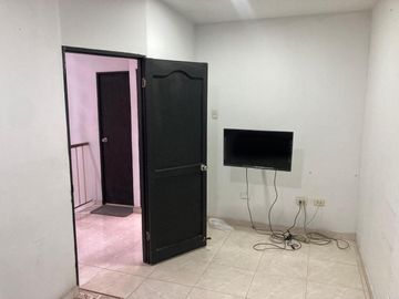 casa en venta en los robles. Cod V106344