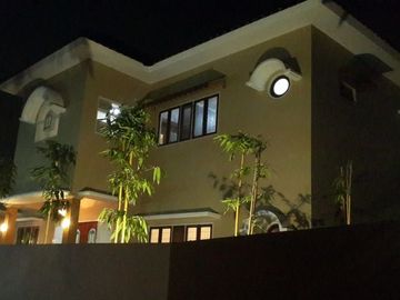Rumah mewah 6,25M di Bintaro