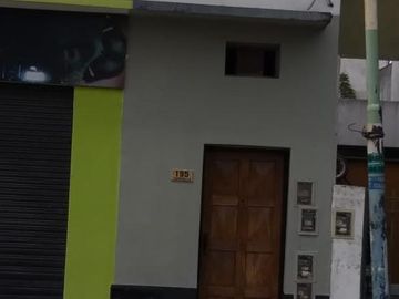 Departamento en Paso del Rey centro, calle Padre L. Varvello 200