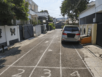 Rumah Strategis Dan Tenang Di Taman Buaran Indah Jak Tim S6936