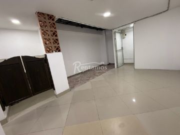 oficina en arriendo en suramericana. Cod A777190