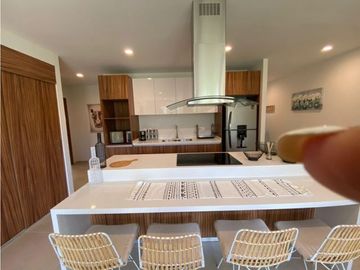 Departamento en Venta en Puerto Vallarta, 2 Recámaras, 2 Baños