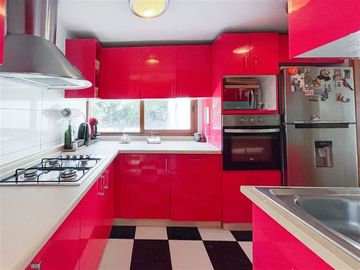Casa en venta de 5 dorm. en Las Condes