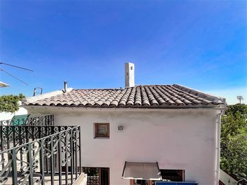 Casa en venta de 5 dorm. en Las Condes