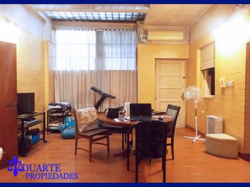 PH 4 AMBIENTES c/ESCRITORIO Y DEPEND./(POSIB. DE GARAGE)- 3 DORM. 2 BAÑOS Y TOILLETTE-PB FRENTE- PARRILLA, LAVADERO, PATIO.  *APTO CRÉDITO*