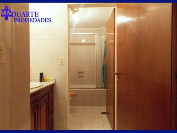 PH 4 AMBIENTES c/ESCRITORIO Y DEPEND./(POSIB. DE GARAGE)- 3 DORM. 2 BAÑOS Y TOILLETTE-PB FRENTE- PARRILLA, LAVADERO, PATIO.  *APTO CRÉDITO*