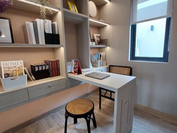 Latinos Business District T2 Tanpa DP di BSD City