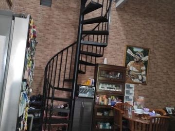 Rumah 1 lantai dalam komplek limo depok