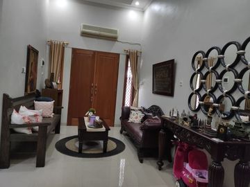 Rumah 1 lantai dalam komplek limo depok