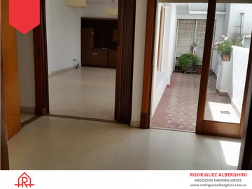 Departamento (Calle 19 e/18 y Av. Kelly)