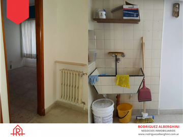 Departamento (Calle 19 e/18 y Av. Kelly)