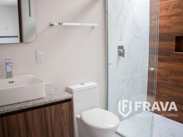 VENTA DE CASA EN COTO ACANTIA EN SOLARES RESIDENCIAL