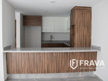 VENTA DE CASA EN COTO ACANTIA EN SOLARES RESIDENCIAL
