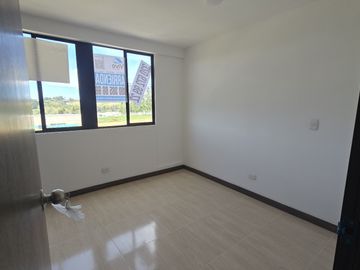 apartamento en arriendo en 4 esquinas. Cod A401229