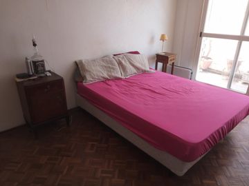 Venta. Departamento. 4 ambientes con dependencia. Luminoso